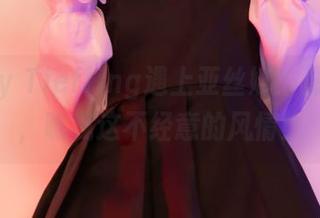 当Aery Tiefling遇上亚丝娜：最新写真，瞧我这不经意的风情！